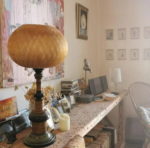 Alojamento de Acomodação e Pequeno-almoço Mamma-mia Calvi (Corsica)